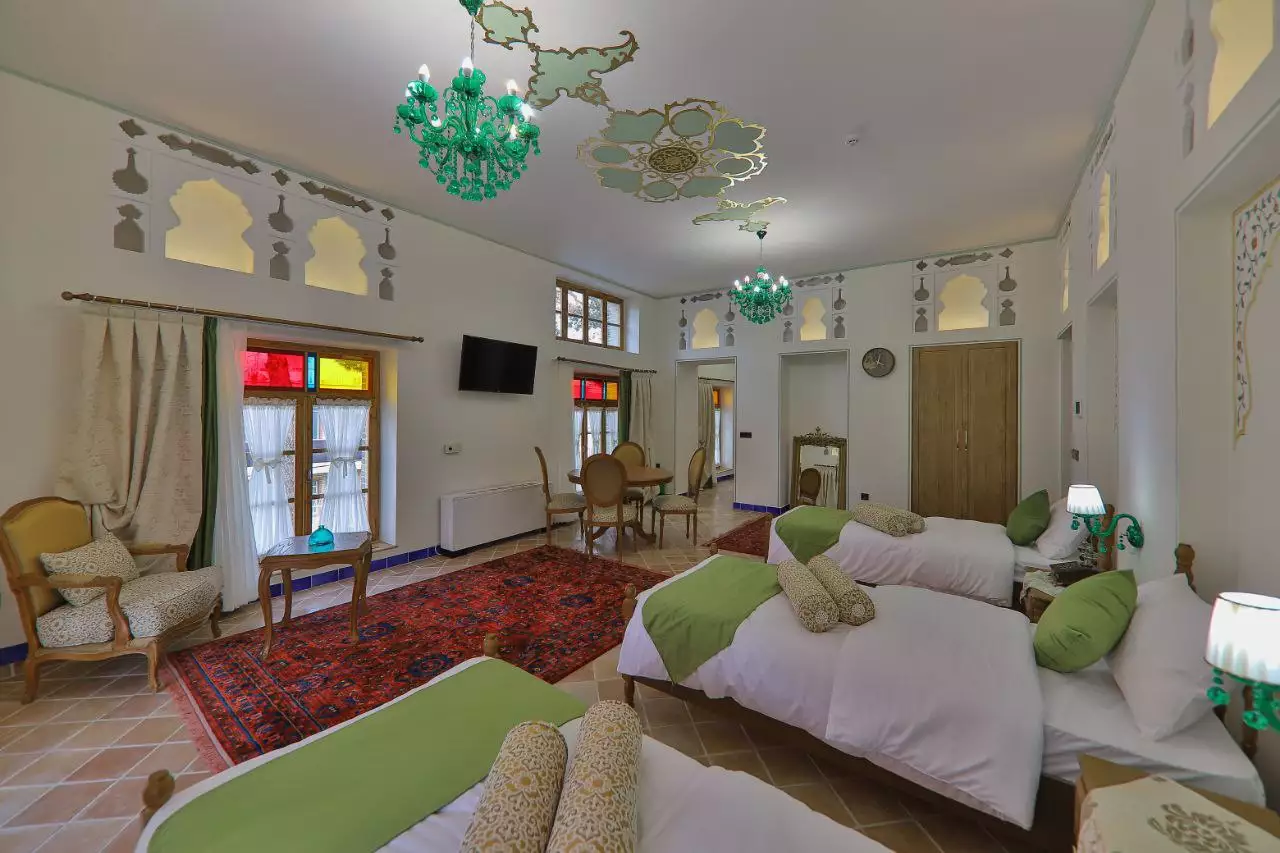 هتل بوتیک آریو کرمانشاه